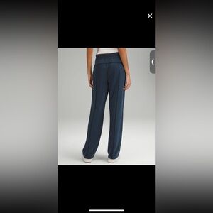 Lululemon softstreme high rise pants